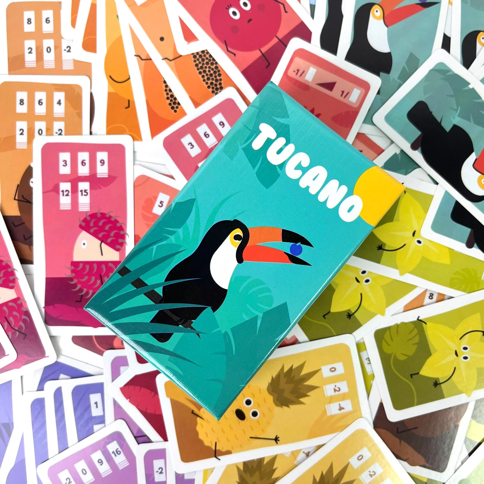 Juegos de Mesa Tucano |   Kari - Board Game Avalon reseña y precio