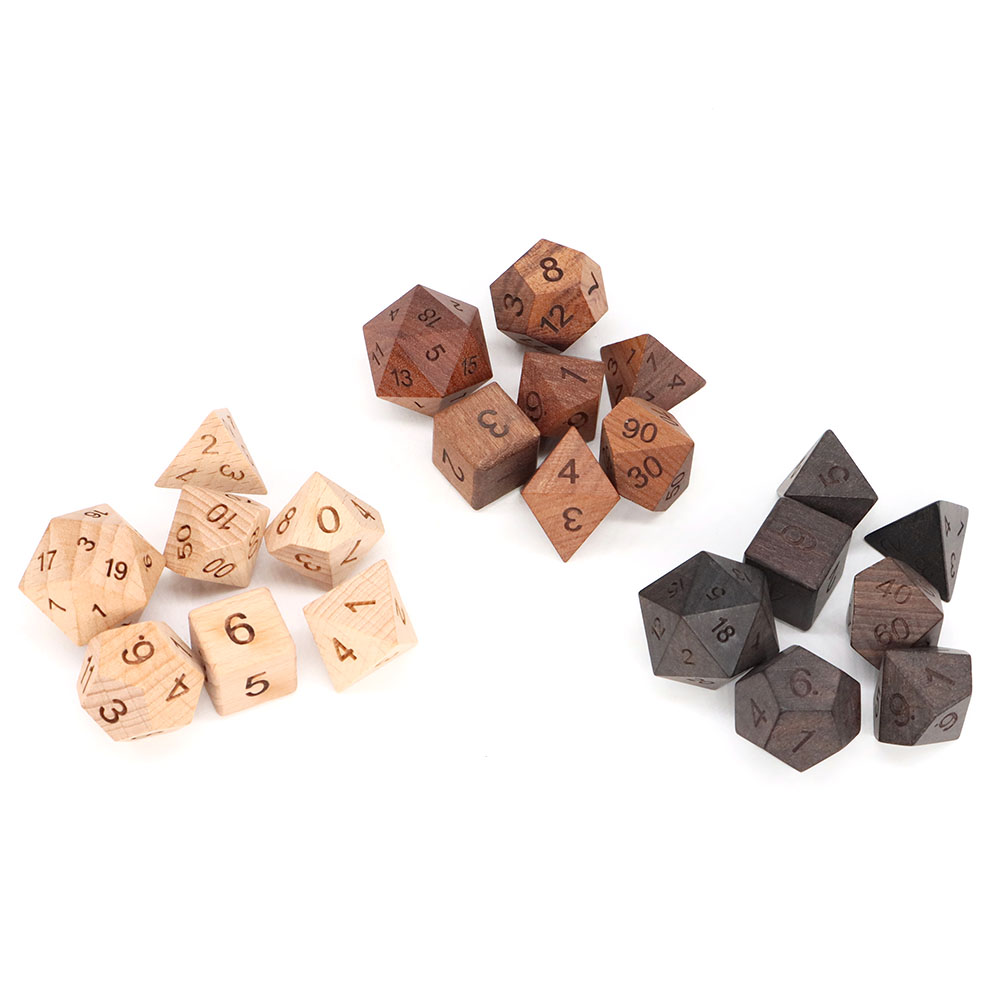 Juego de 7 dados de madera d4- - Board Game Roleplay reseña y precio