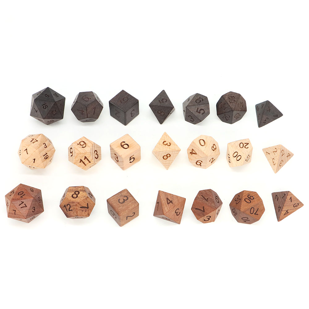 Juego de 7 dados de madera d4- - Board Game Roleplay reseña y precio